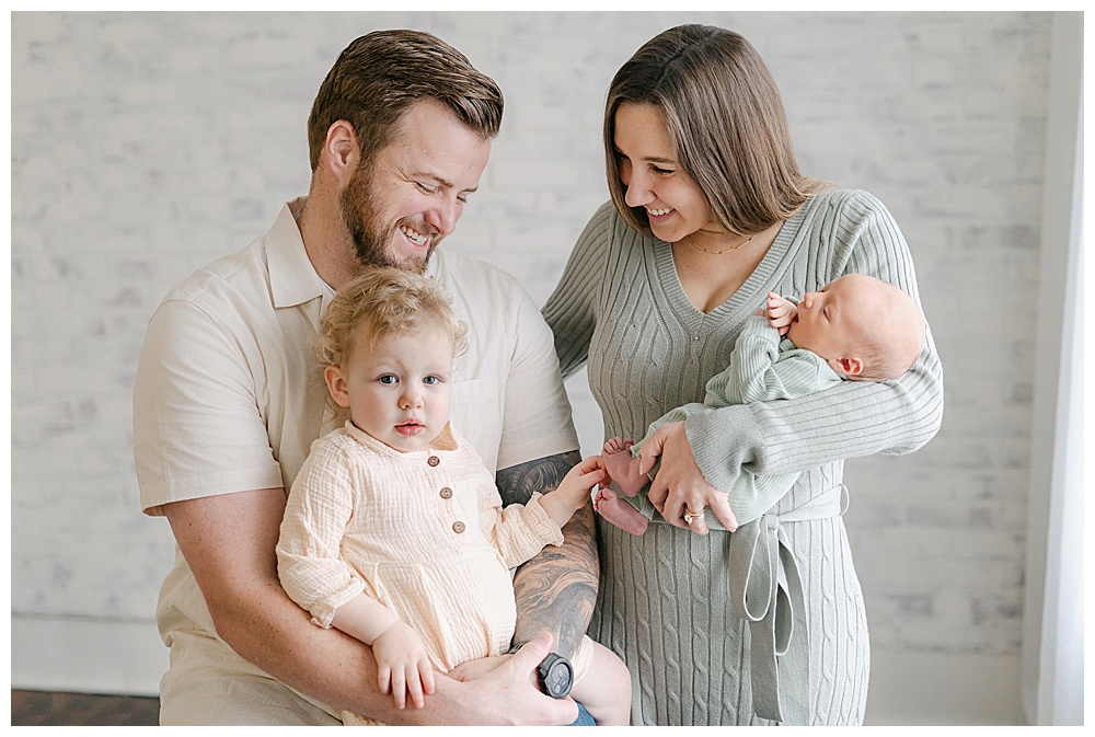 5 Reasons Newborn Photography is Worth the Investment-Crystal Lake Newborn Photographer Tamara Jaros Photography_0278